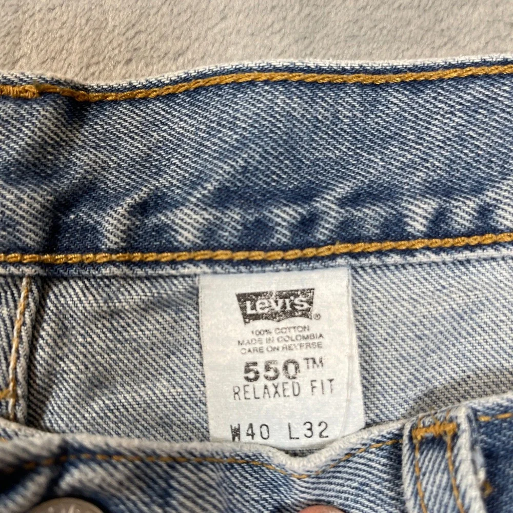 Levis levi 550